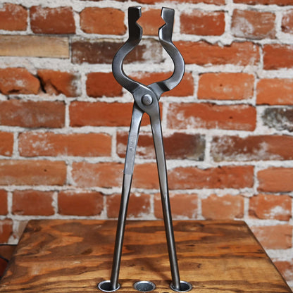 NC 3/4 V Bit Bolt Tongs view of tongs