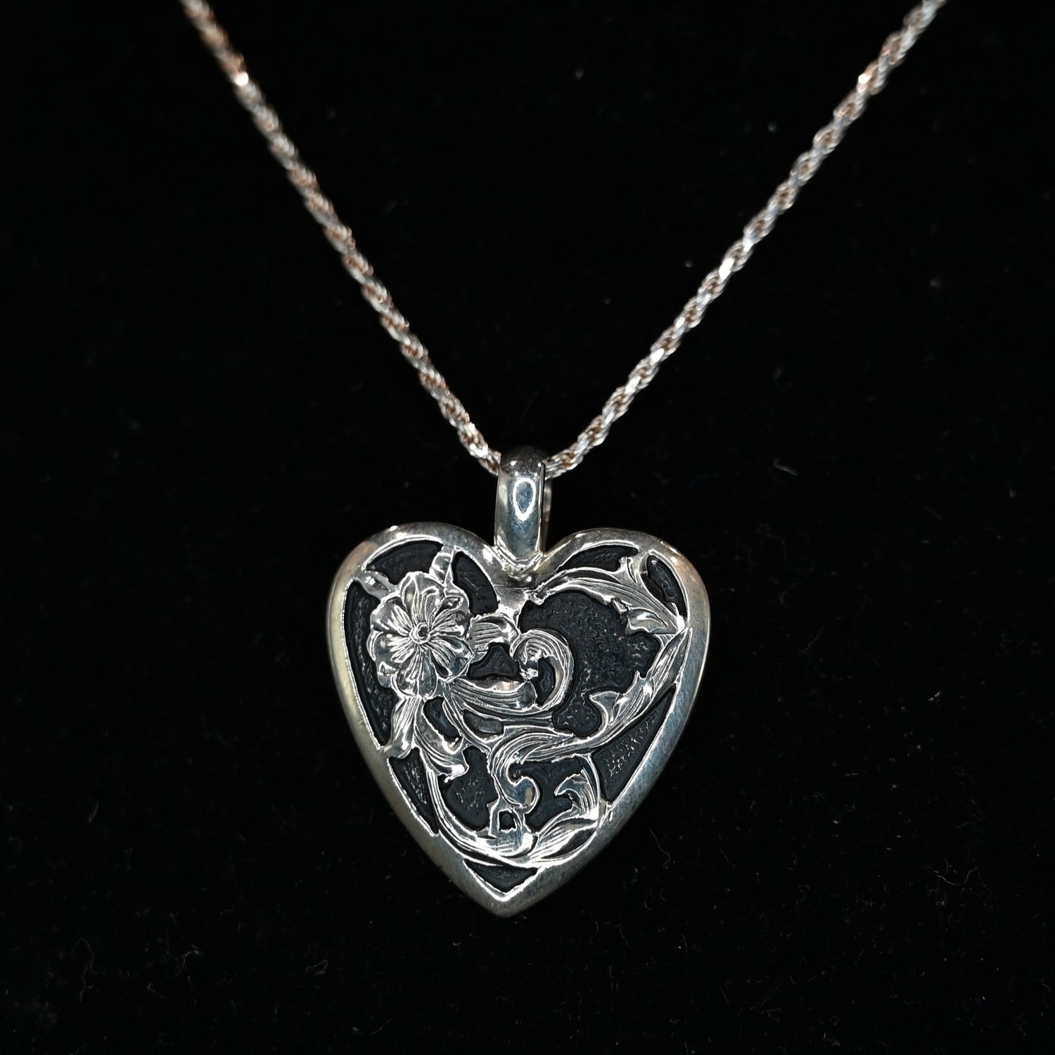 Vogt Silversmiths Lydia pendant sterling silver filigree with oxidized background