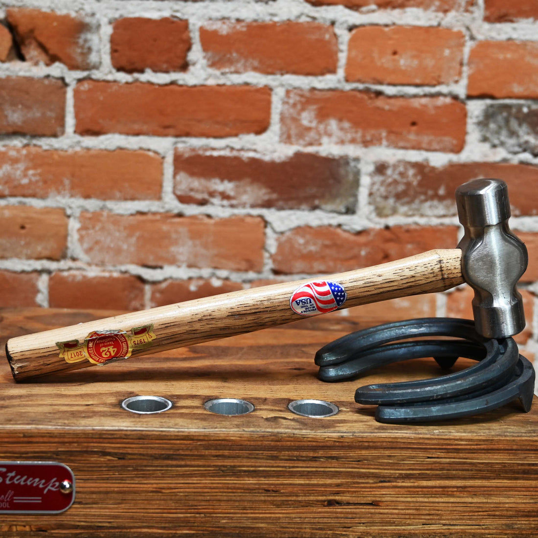 Cliff Carroll 1 1/2 Pound Balanced Hammer view of hammer