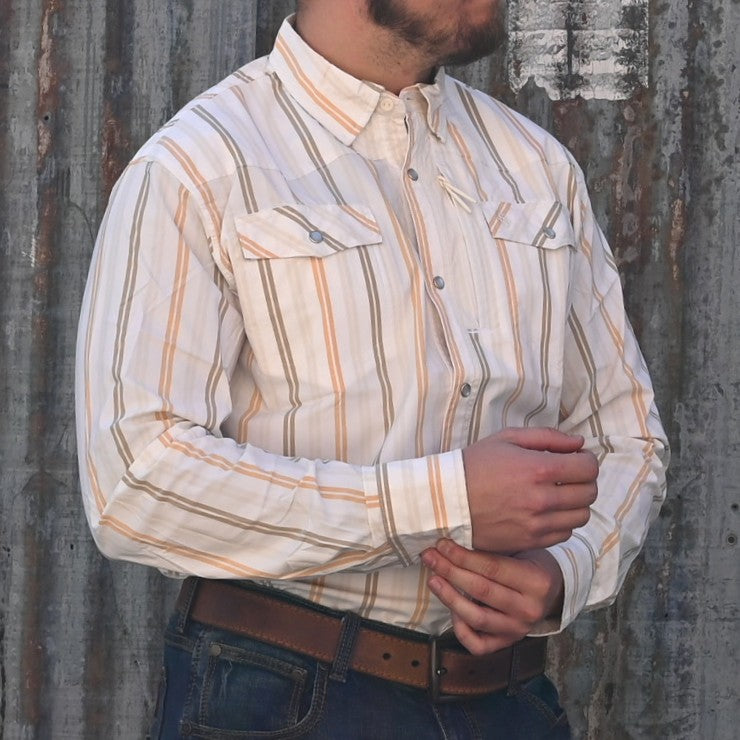 View of Schaefer Western Guide Snap Shirt in Cisco pattern with mesh venting and snap chest pockets