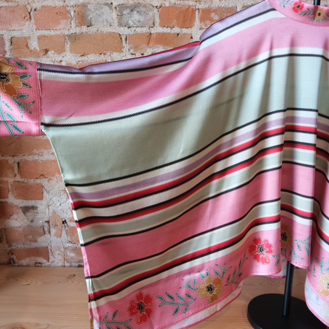 Double D Ranch Ladies Round Top Serape Poncho