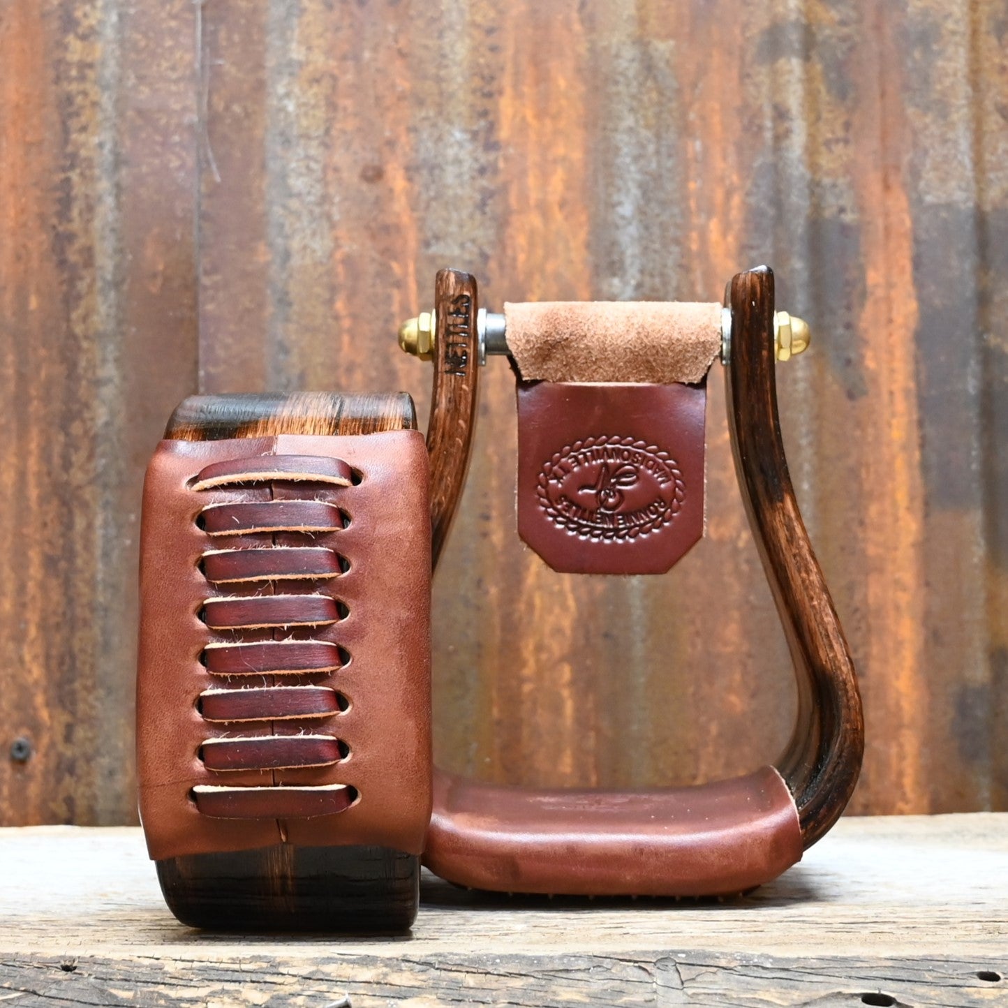 Nettles Stirrups Flatbottom