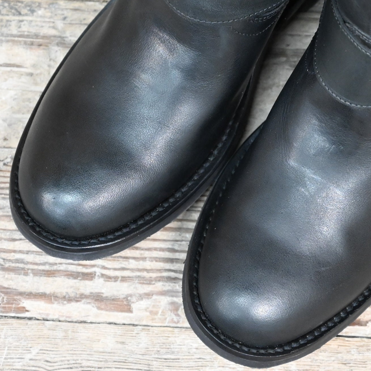 Hondo 12&quot; Black Retan Boot – Wide Round Toe with Rugged Build