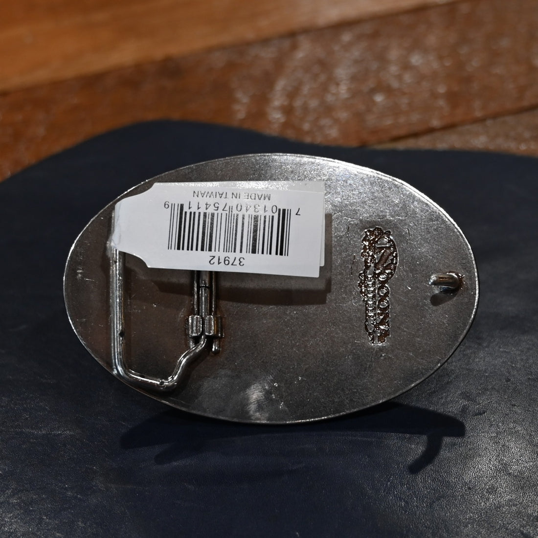 Nocona oval American flag and eagle buckle with bronze and gold accents