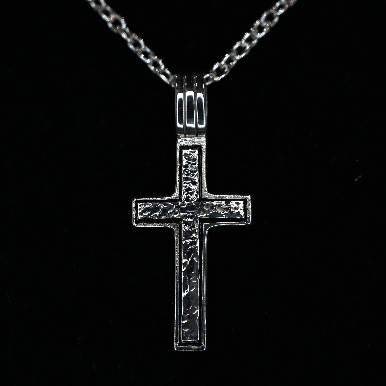 Vogt Silversmiths San Antonio Cross pendant in sterling silver, hammered design