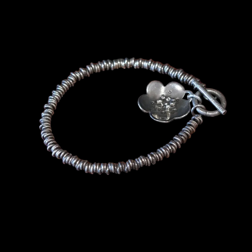 INK Sterling Silver Jump Ring Flower Toggle Bracelet