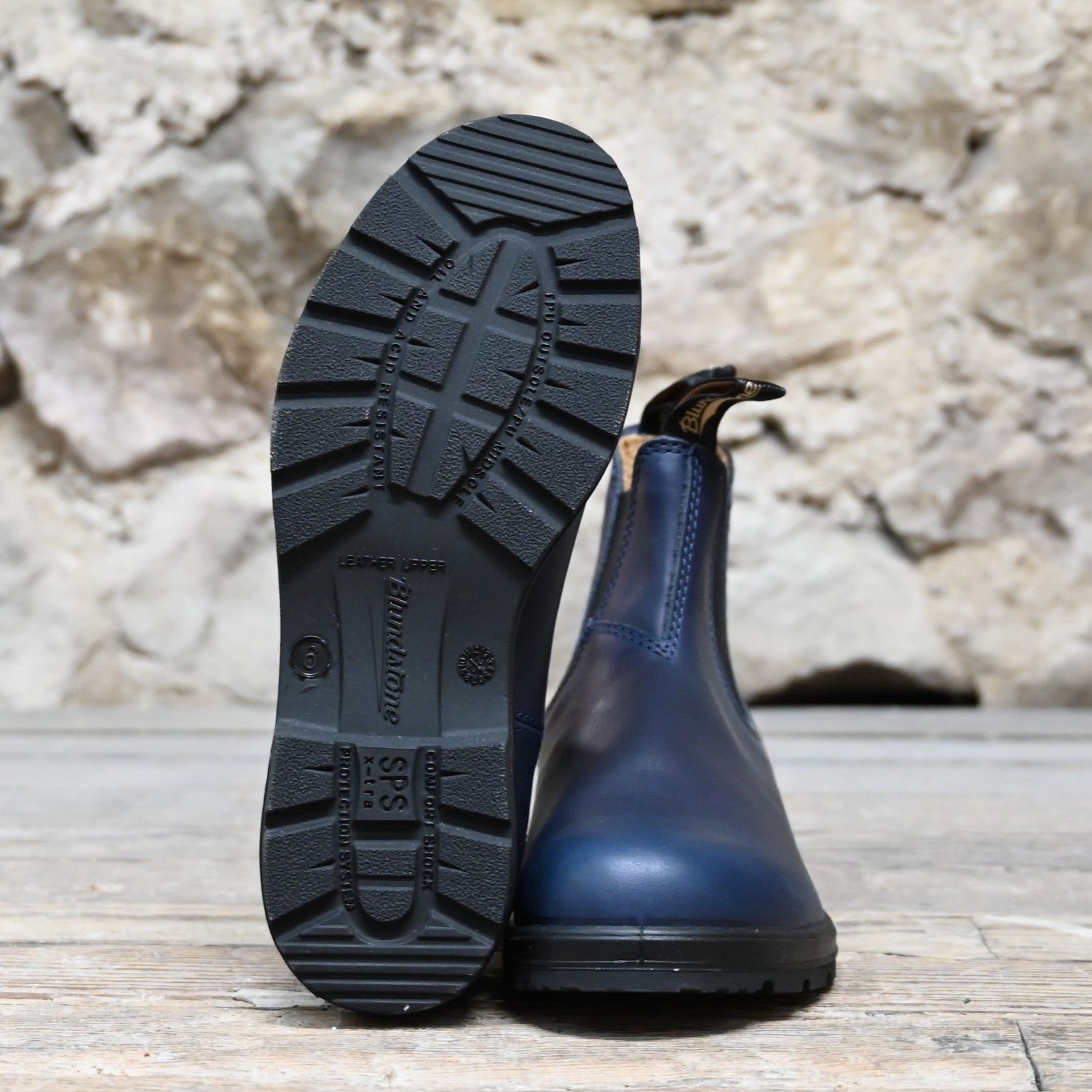 Blundstone Classic Chelsea – Navy | Premium Leather Boot – Atomic 79