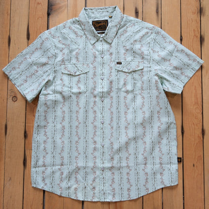 Howler Bros H-Bar-B Snapshirt - Hibiscus Ribbons in Mint