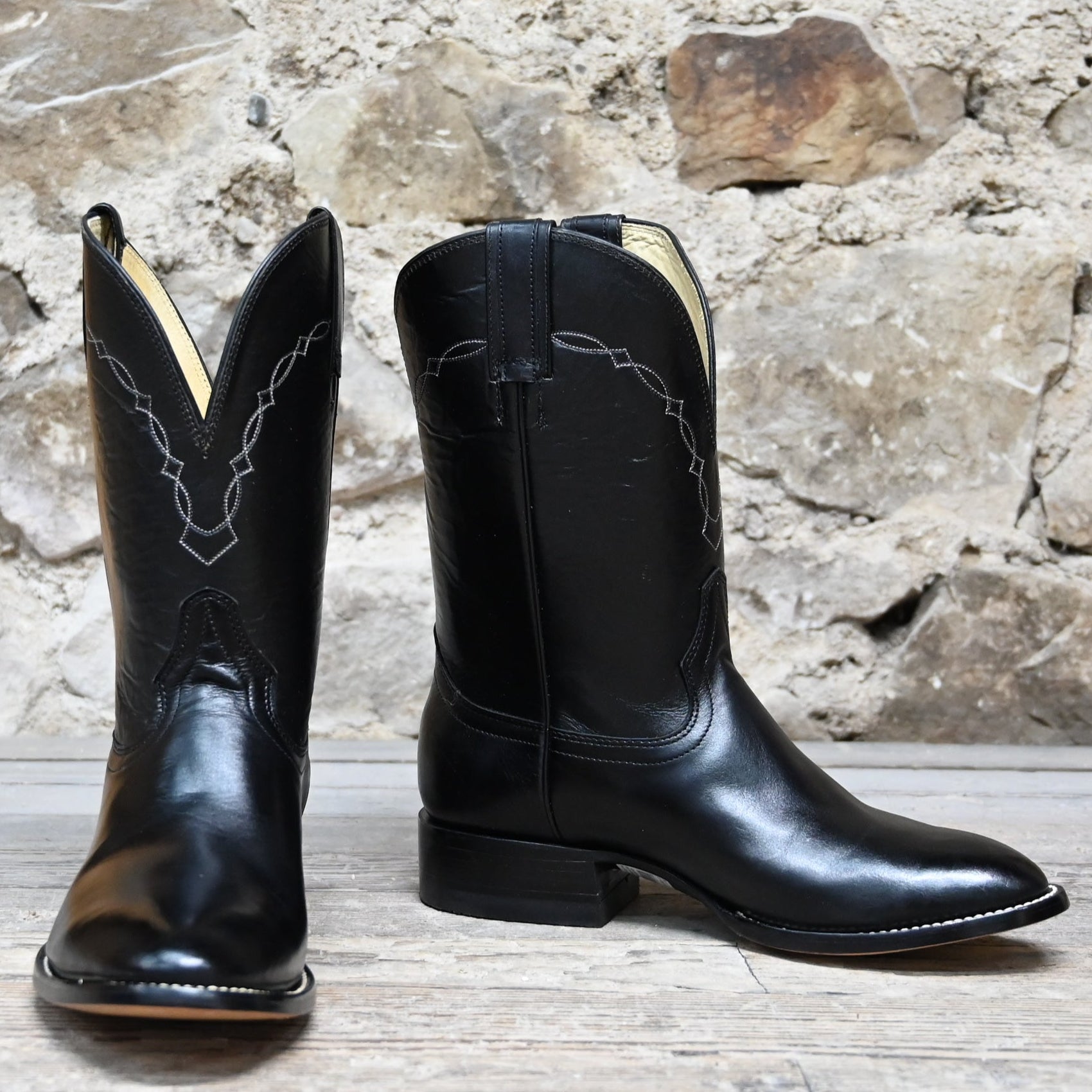 View of Hondo black cowboy boot with medium round toe, 11&quot; top, and pull straps