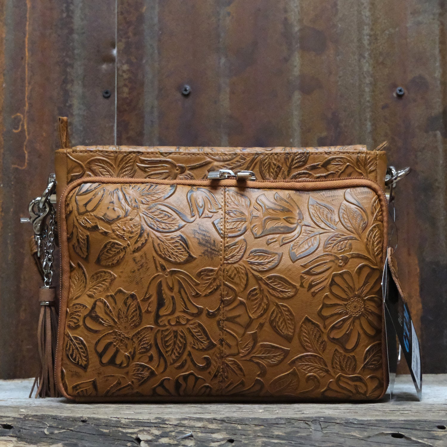 Gun Toten Mamas tooled American cowhide purse in tan