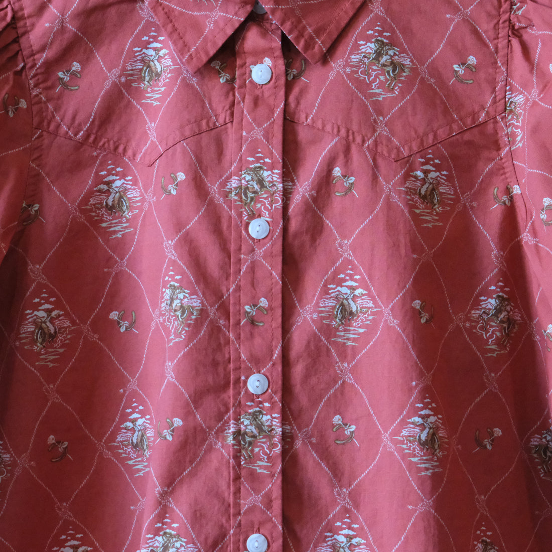 Pendleton Women’s Cowgirl Lattice Winona puff sleeve shirt in soft print