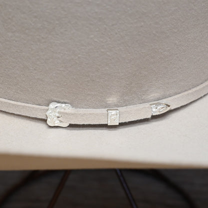 View of detail of hat