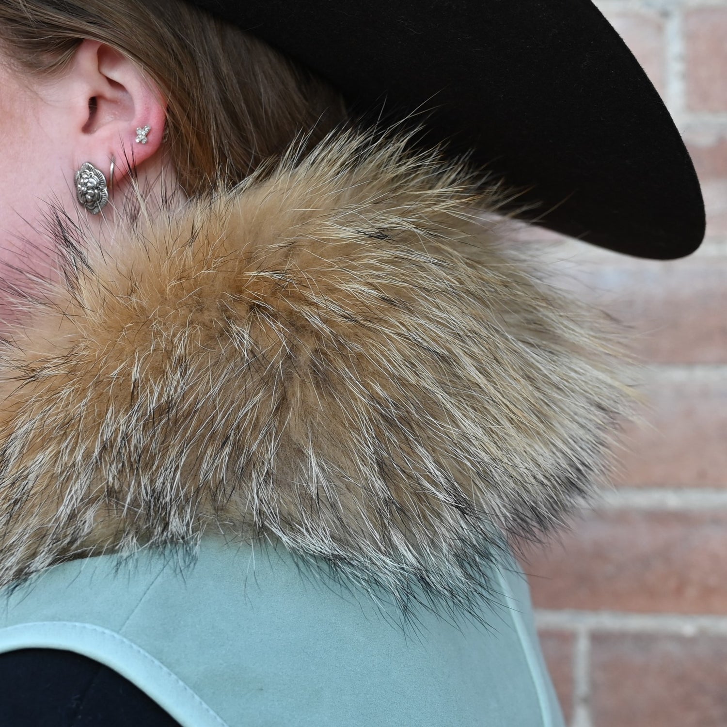 View of Double D Ranch Hondo Vest – Desert Yucca goat suede vest with faux fur trim and functional pockets for a Western-inspired design