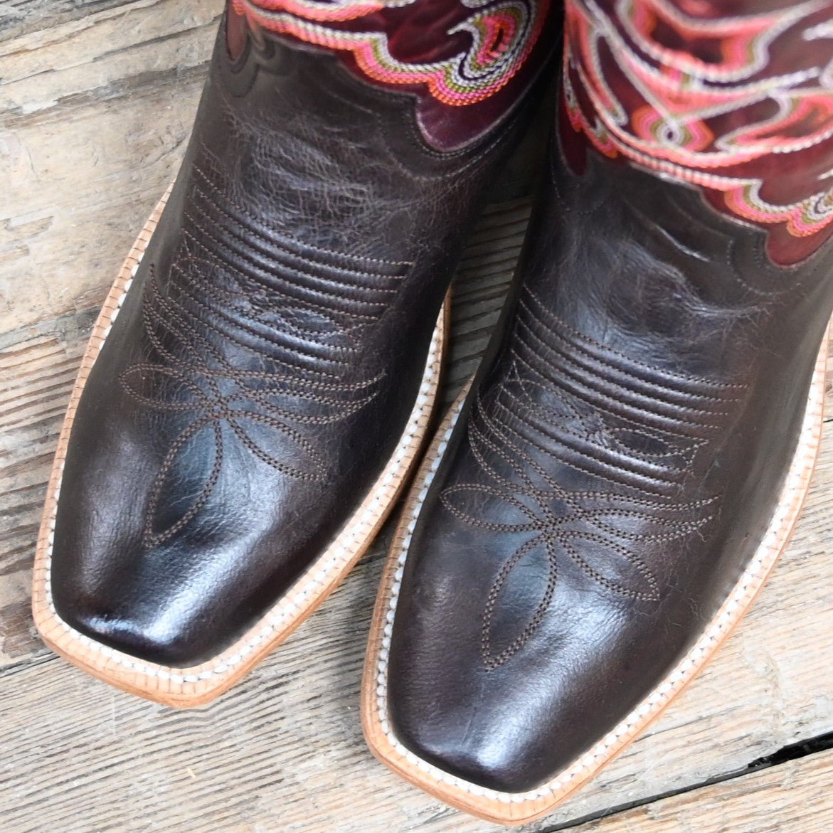 View of front and side