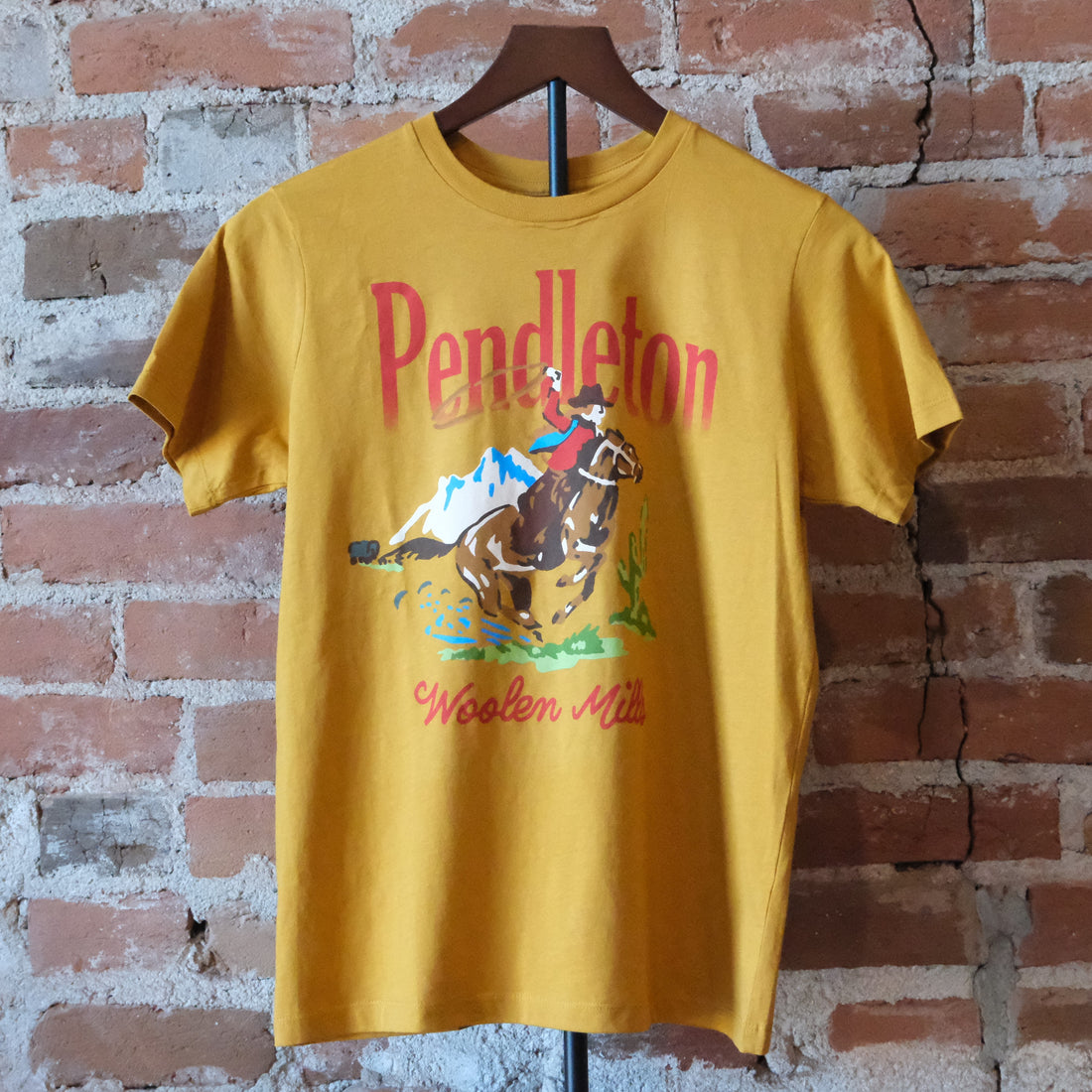 Pendleton Women’s Western Graphic Tee in white with Western graphic print