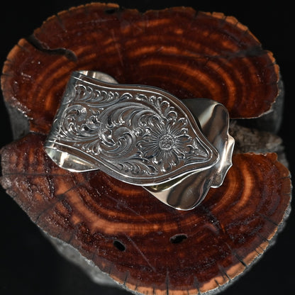 Vogt Silversmiths Vaquero sterling silver money clip with hand-engraved floral scrollwork and scalloped edges