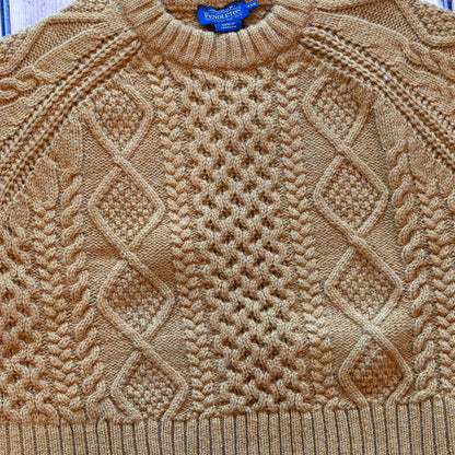 View of Pendleton cropped lambswool sweater in Deep Gold with cable knit pattern