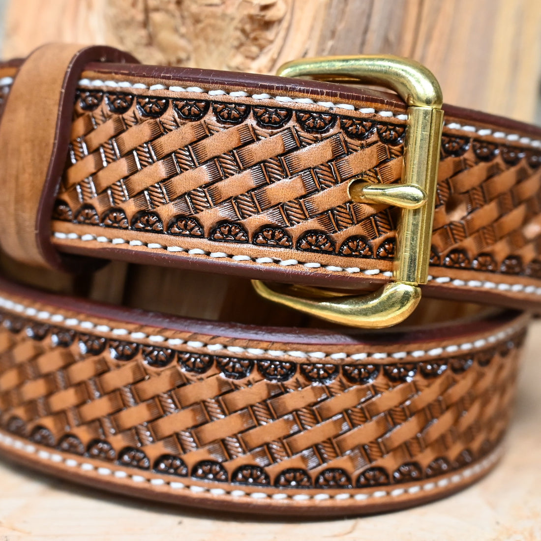 Silver Spurs Saddlery Leather Basket Weave Belt view of close up