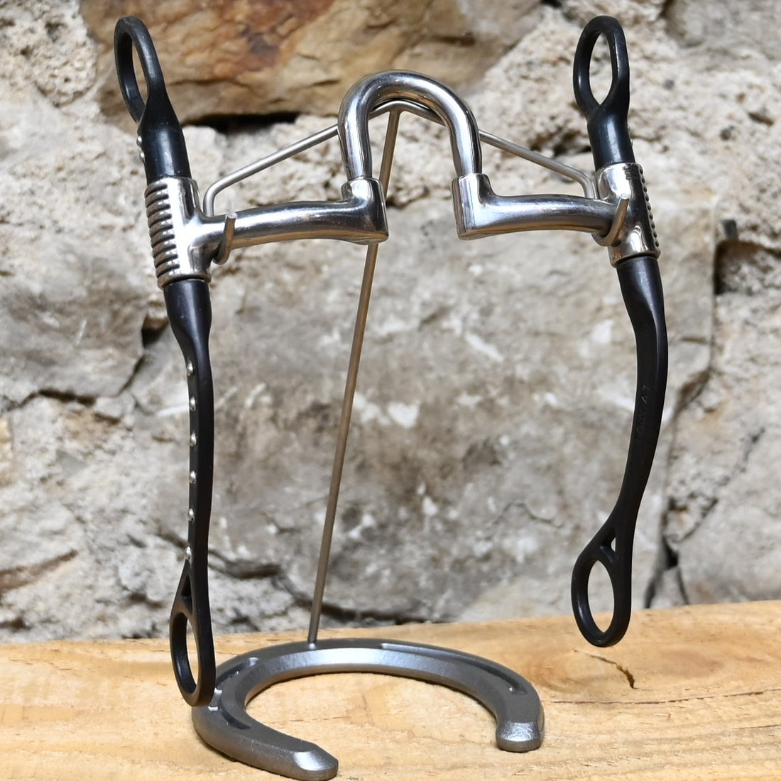 Myler flat shank correctional bit MB 27HP with sweet iron high-port mouthpiece and copper inlay