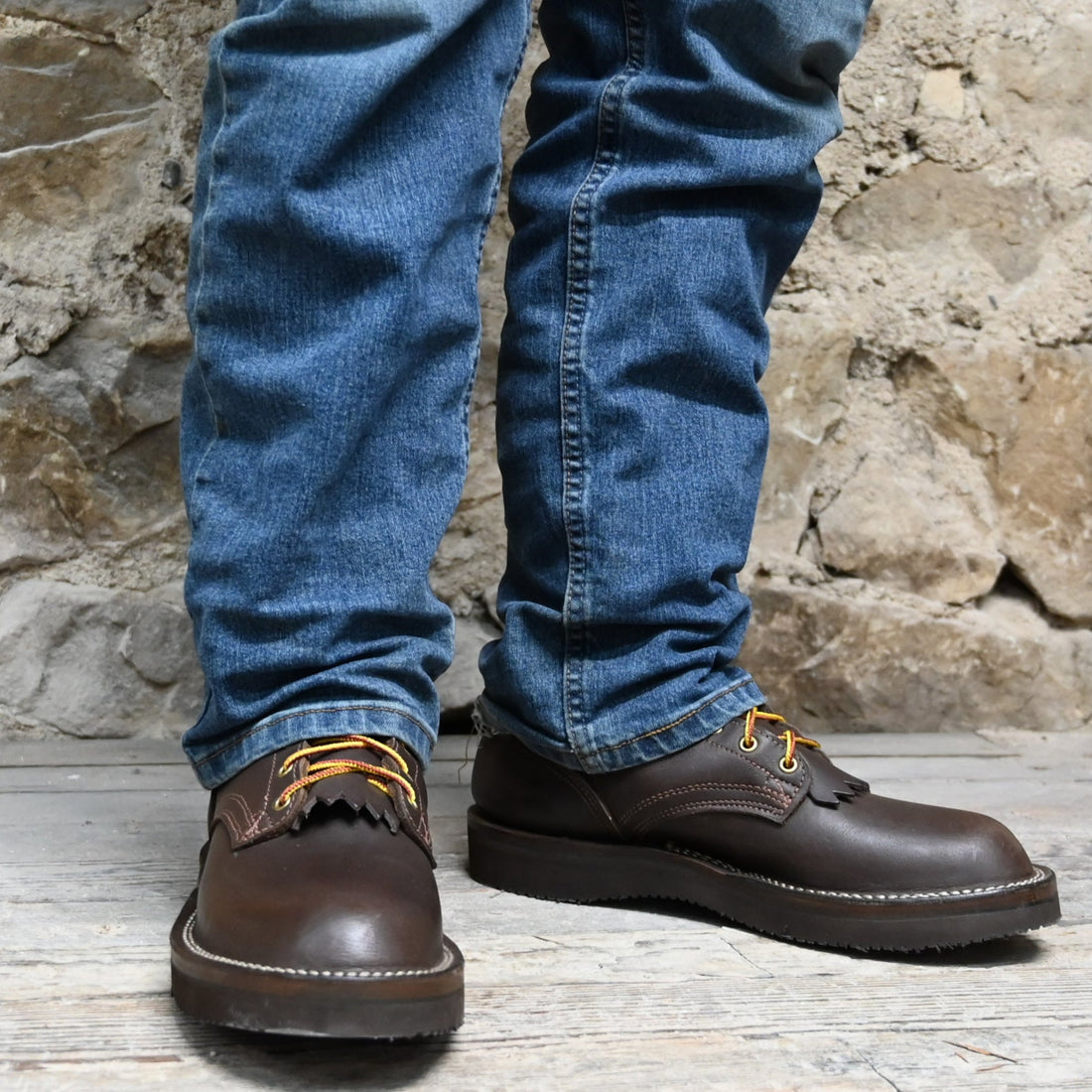 View of front and side