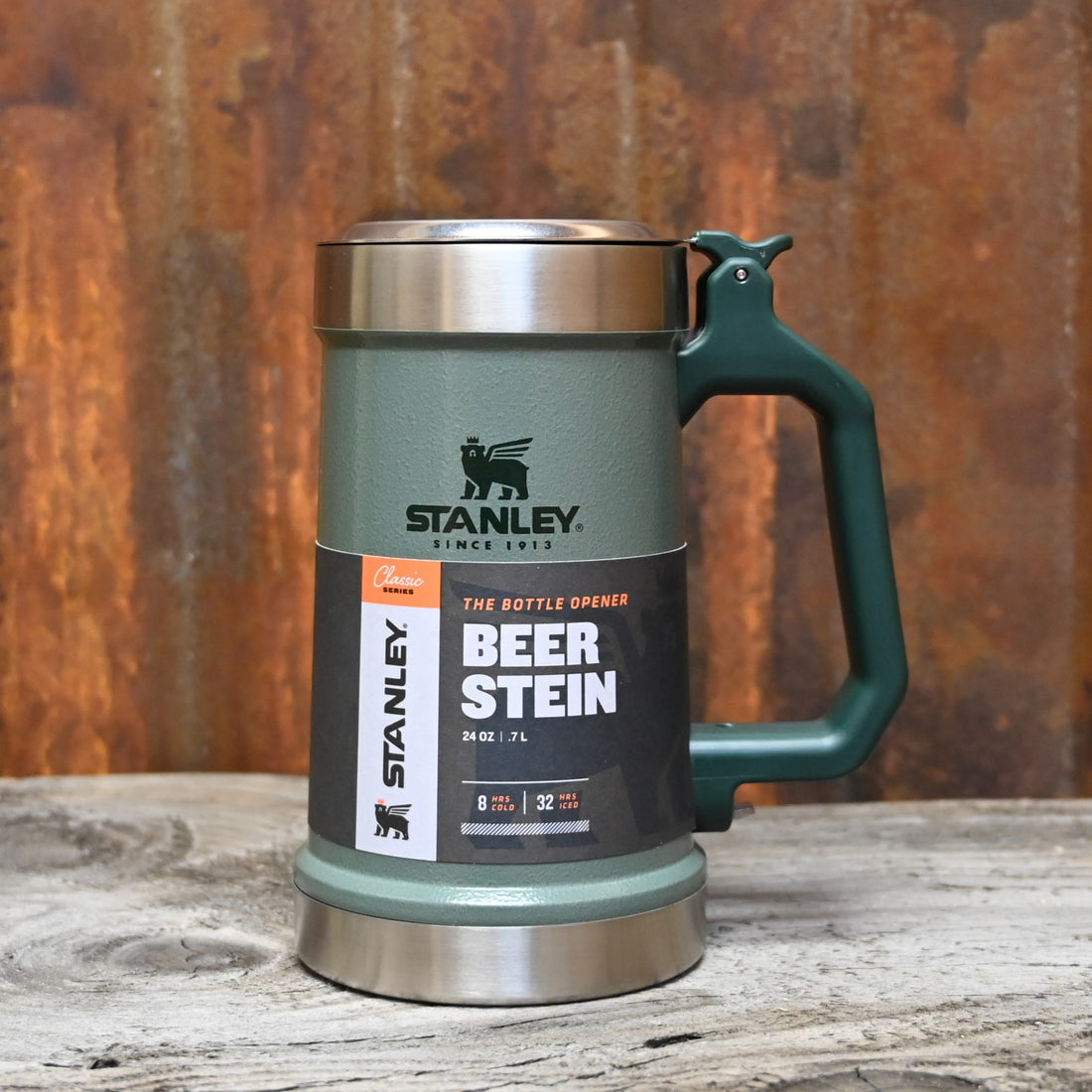 Stanley 24oz Classic Stein in Hammertone Green with vacuum insulation.