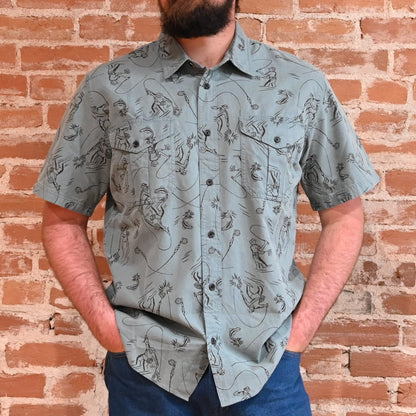 View of Filson Alaskan Guide Shirt featuring lightweight cotton twill fabric, short sleeves, and gusseted chest pockets