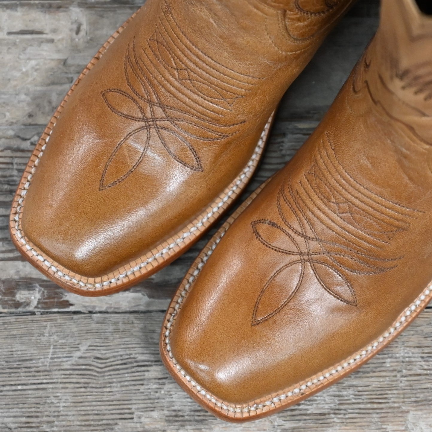 View of Hyer LEAWOOD 13&quot; boots showcasing honey-colored Mestizo goat leather vamp and upper with Cutter toe and leather stacked heel