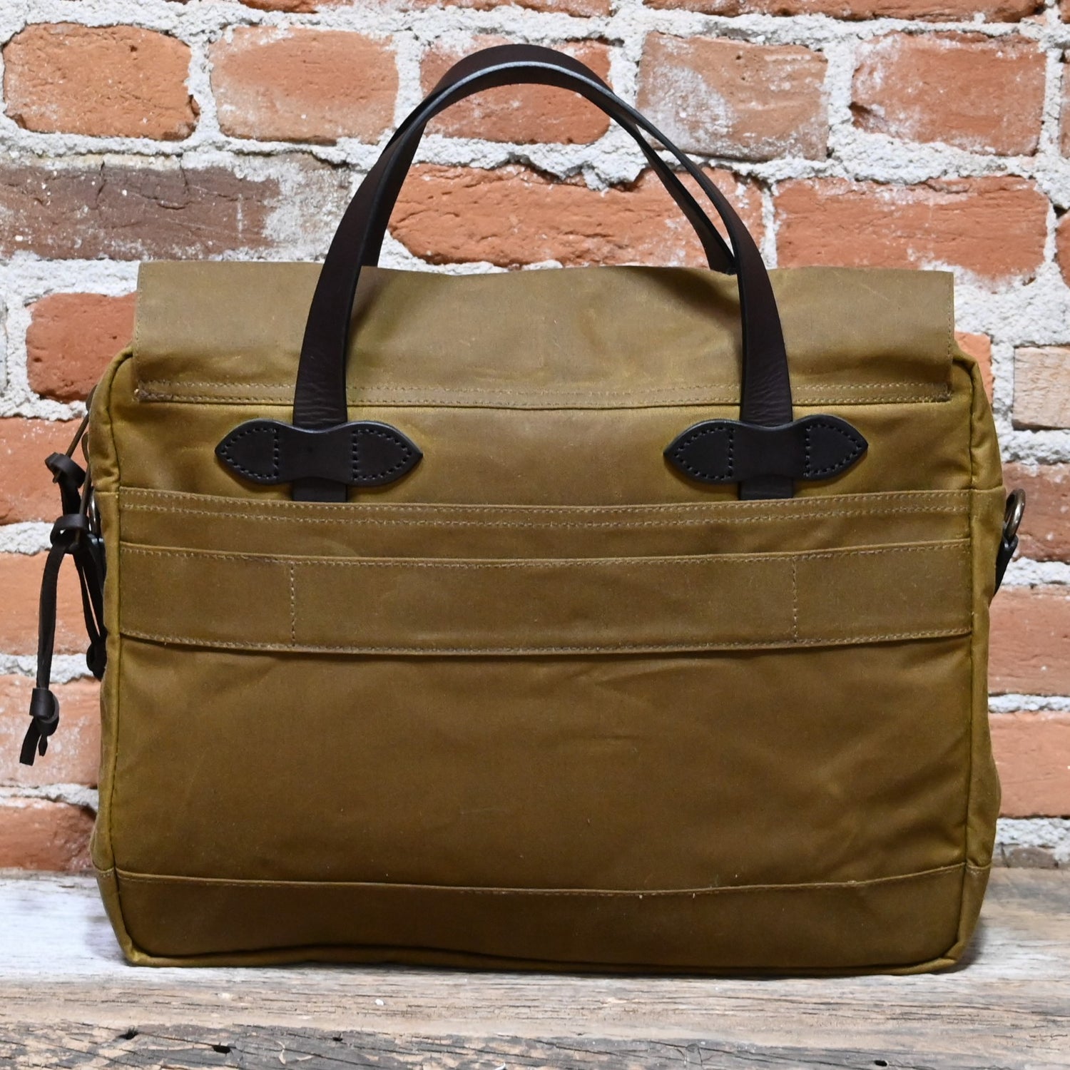 Filson 24 Hour Tin Cloth Briefcase