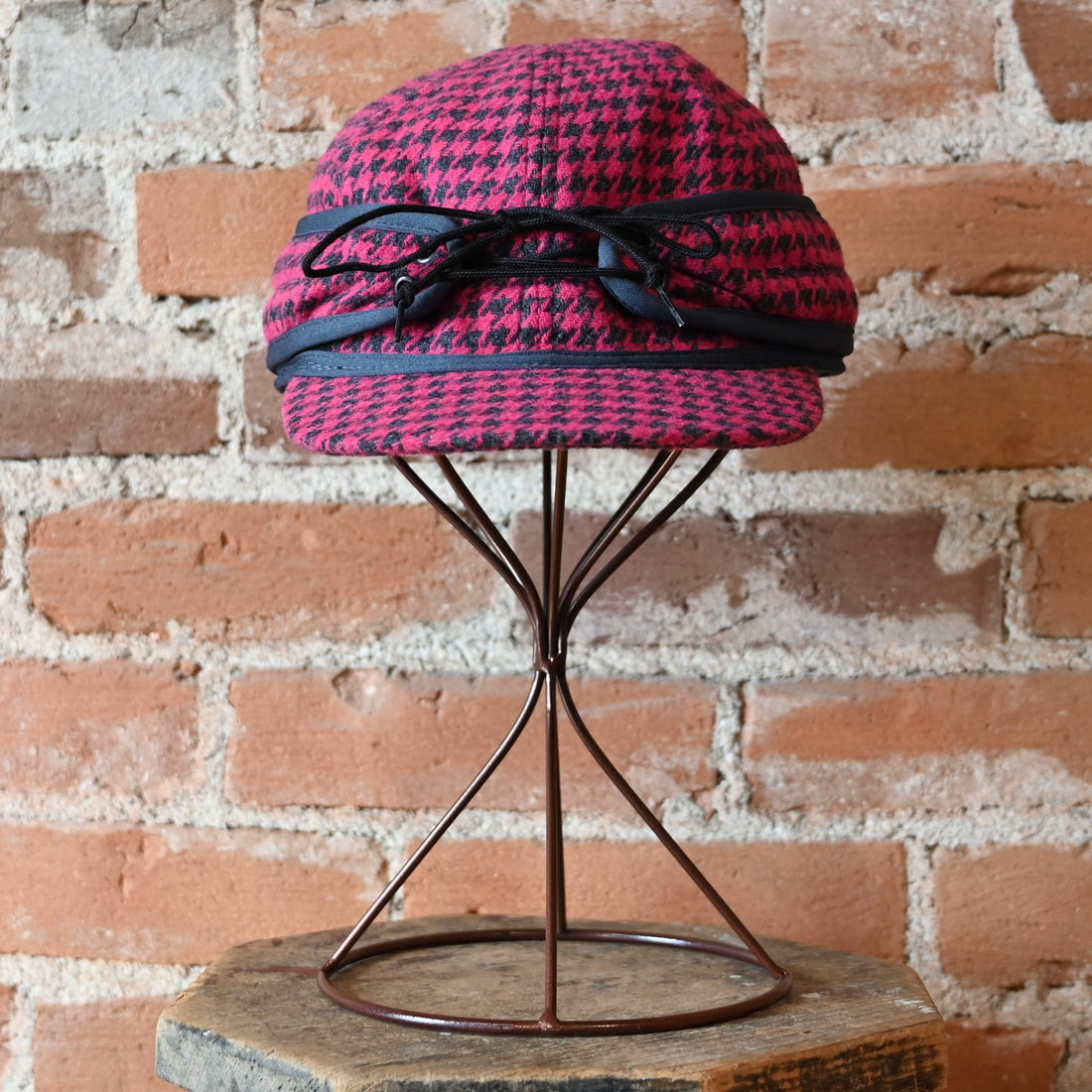 Crown Cap Ladies Wool Blend Railroad Hat in Pink and Charcoal