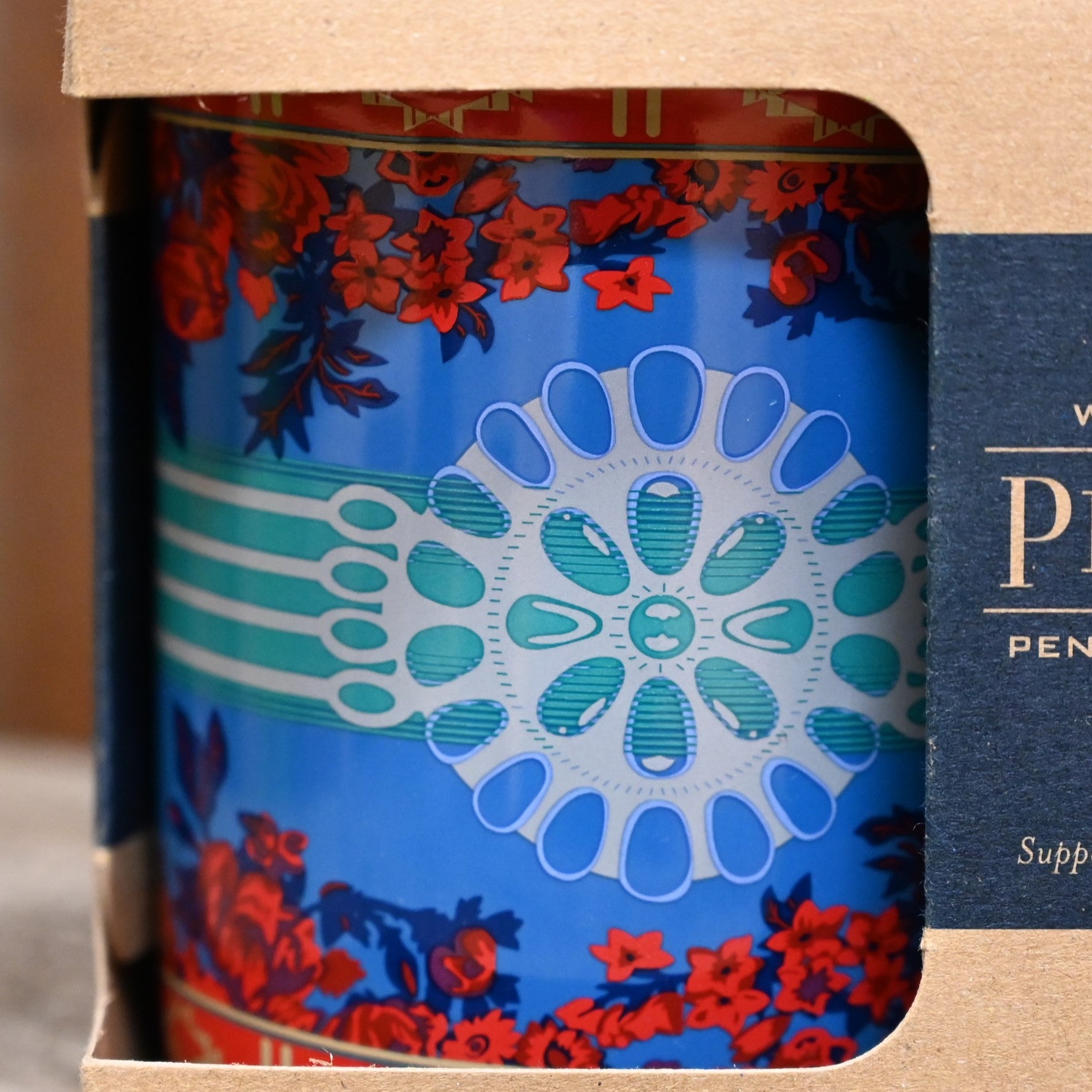 Ceramic coffee mug with Pendleton Gather blanket pattern, 18-oz capacity