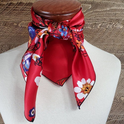 Cowboy Images Charmeuse Bouquet Red 44x44