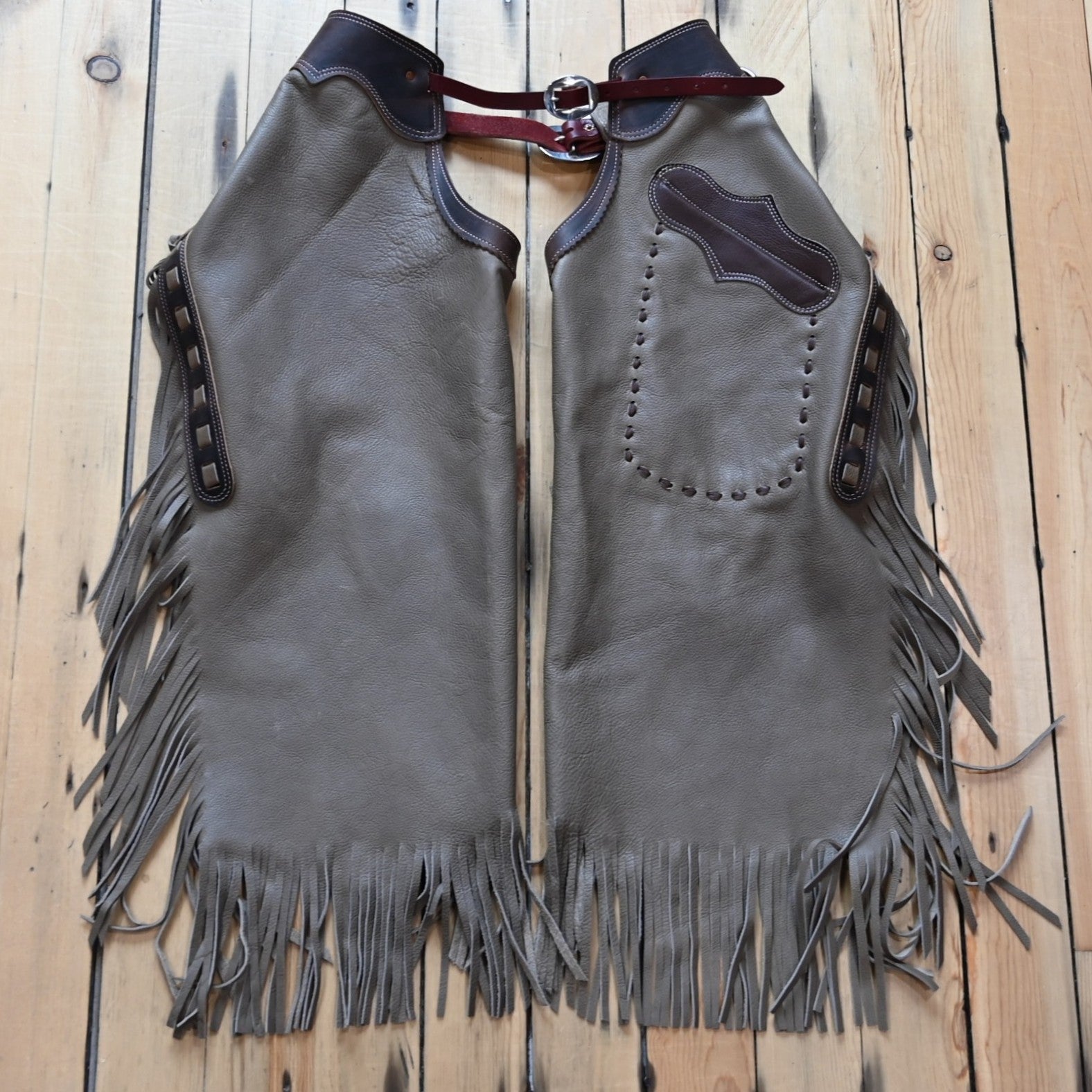 Rockin' Y Saddlery Adult Arizona Chinks – Assorted Sizes & Colors