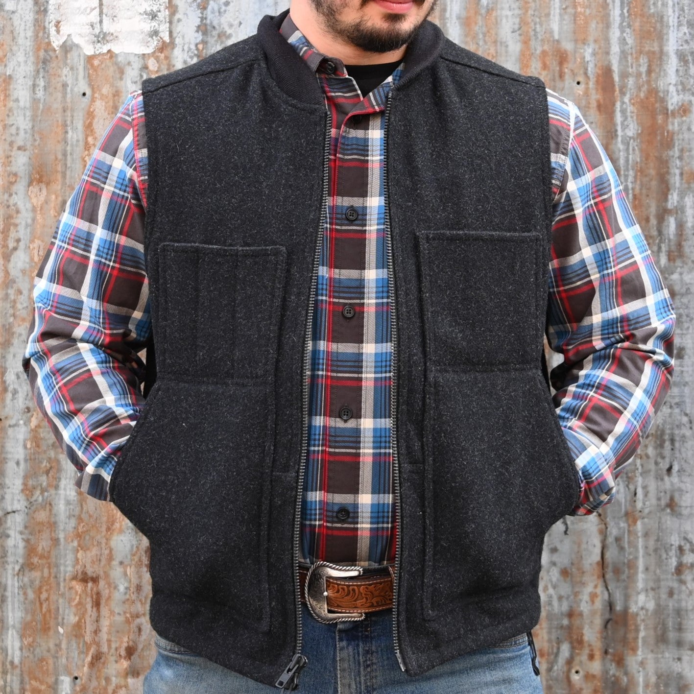 Filson Lined Mackinaw Wool Work Vest – Dark Spruce & Charcoal