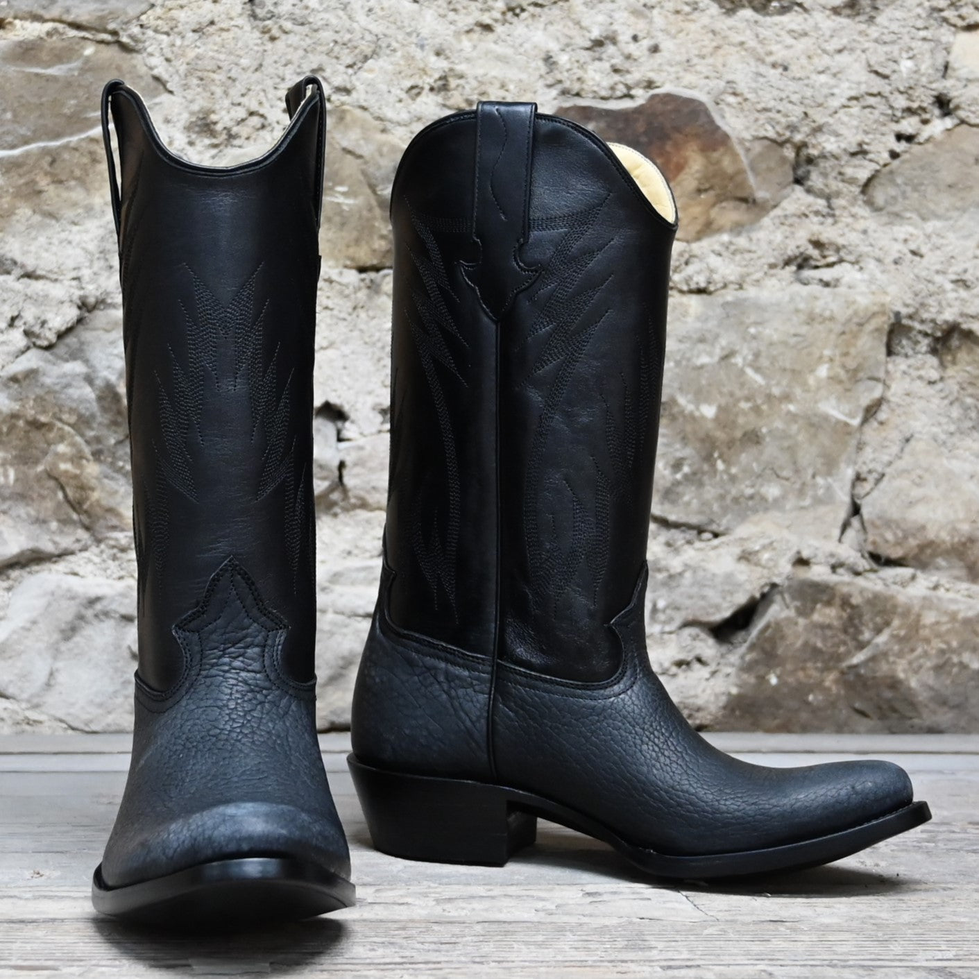 Nutted Calf Black Bison &quot;The Man in Black&quot; Town Boot on Custom &quot;Duke&quot; Last view of front and side