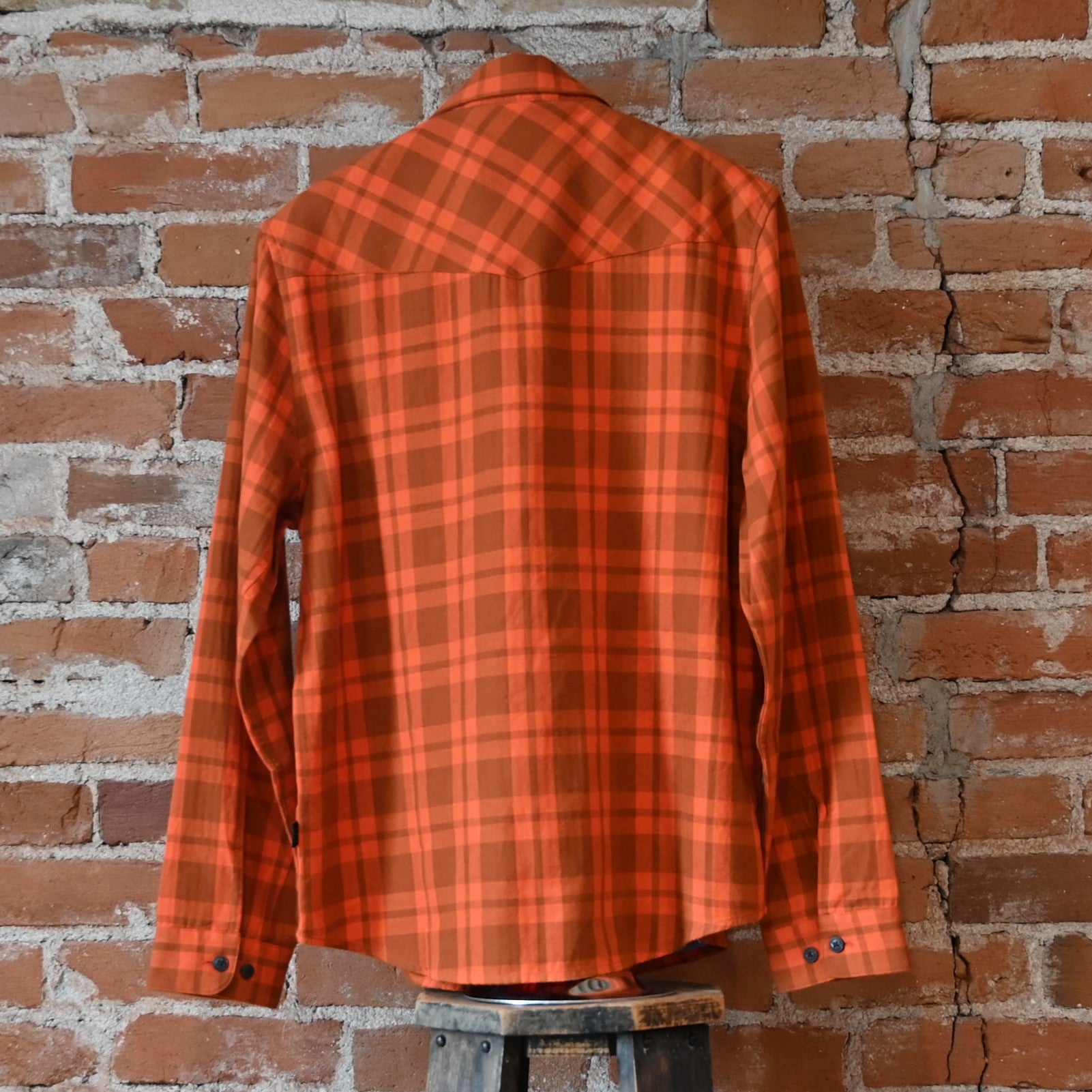 Howler Bros La Grange Lightweight Flannel shirt in Cohen Plaid Pumpkin, chest pockets and plaid pattern