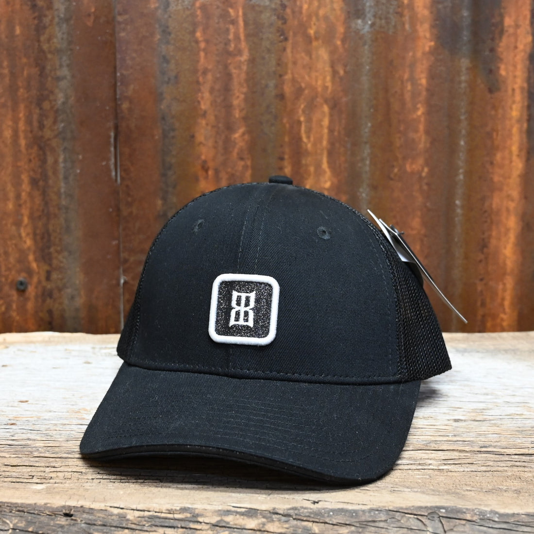 Sparkly Ladies Cap in Black