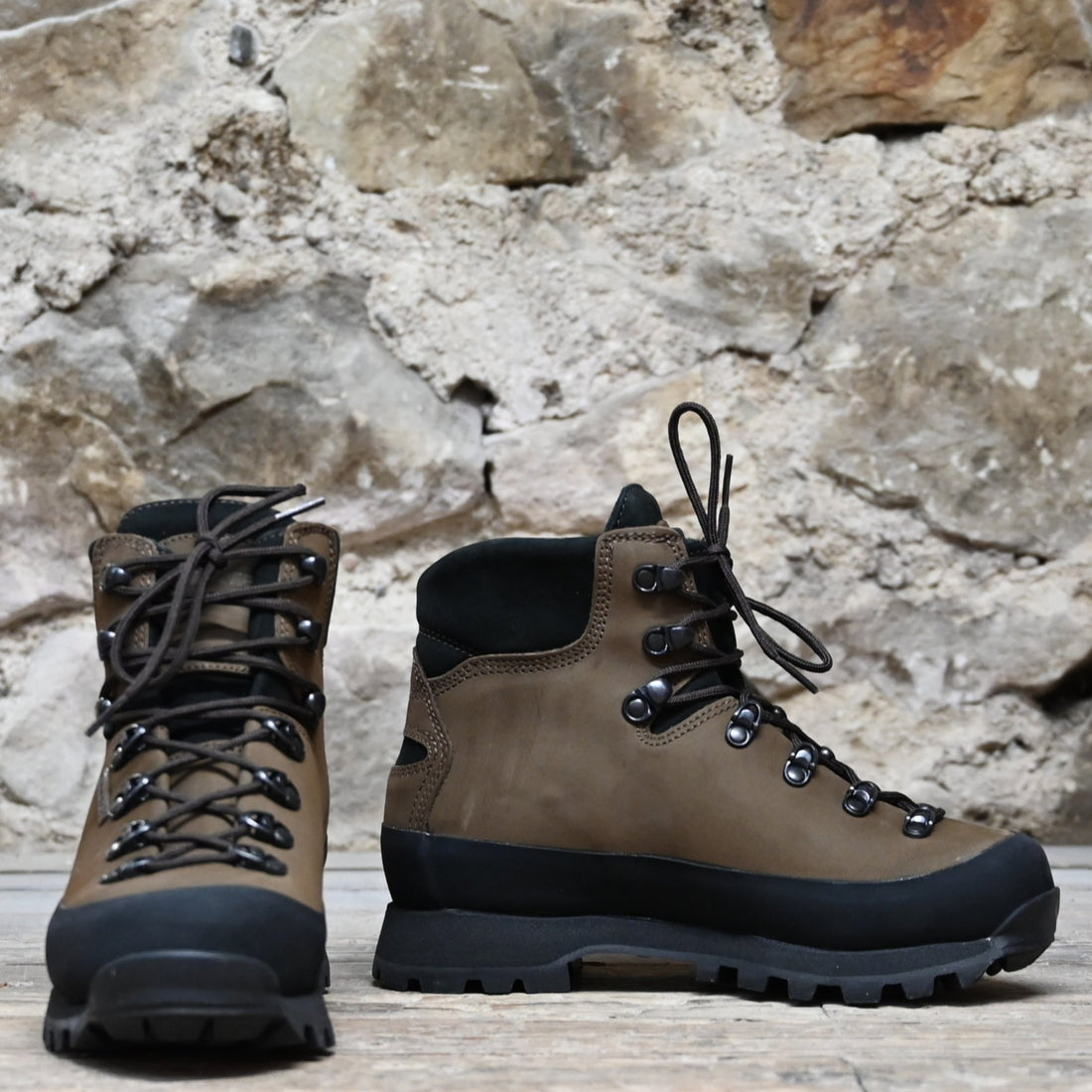 View of front and side