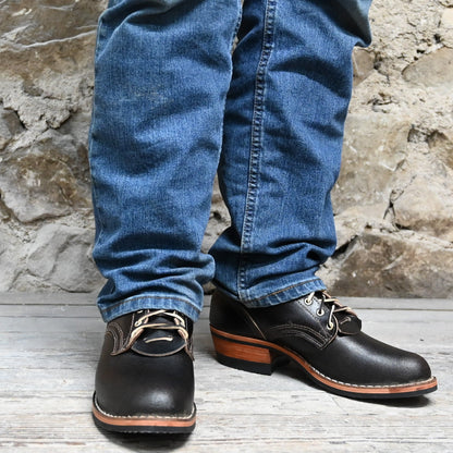 View of front and side