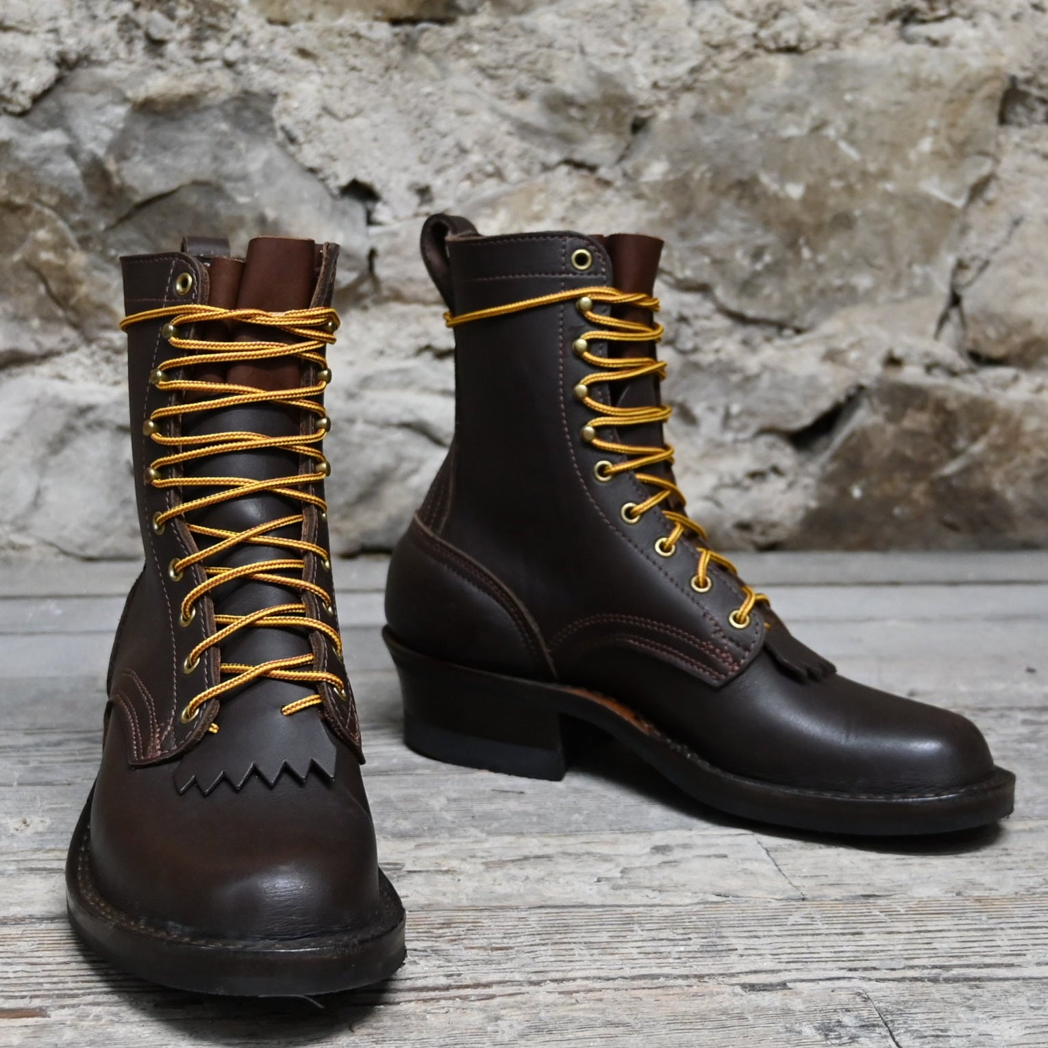 View of front and side