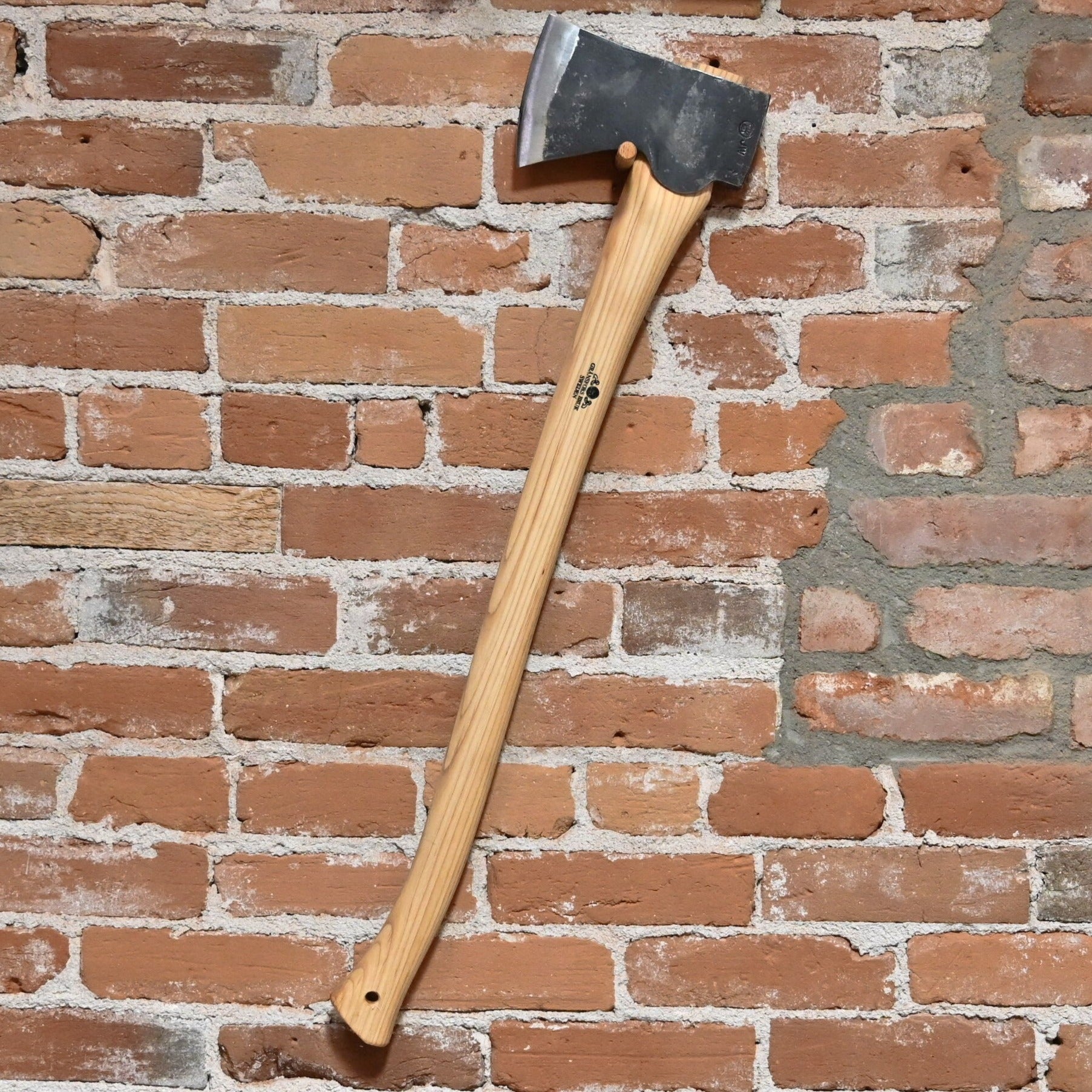 Gränsfors Bruk American Felling Axe view of side