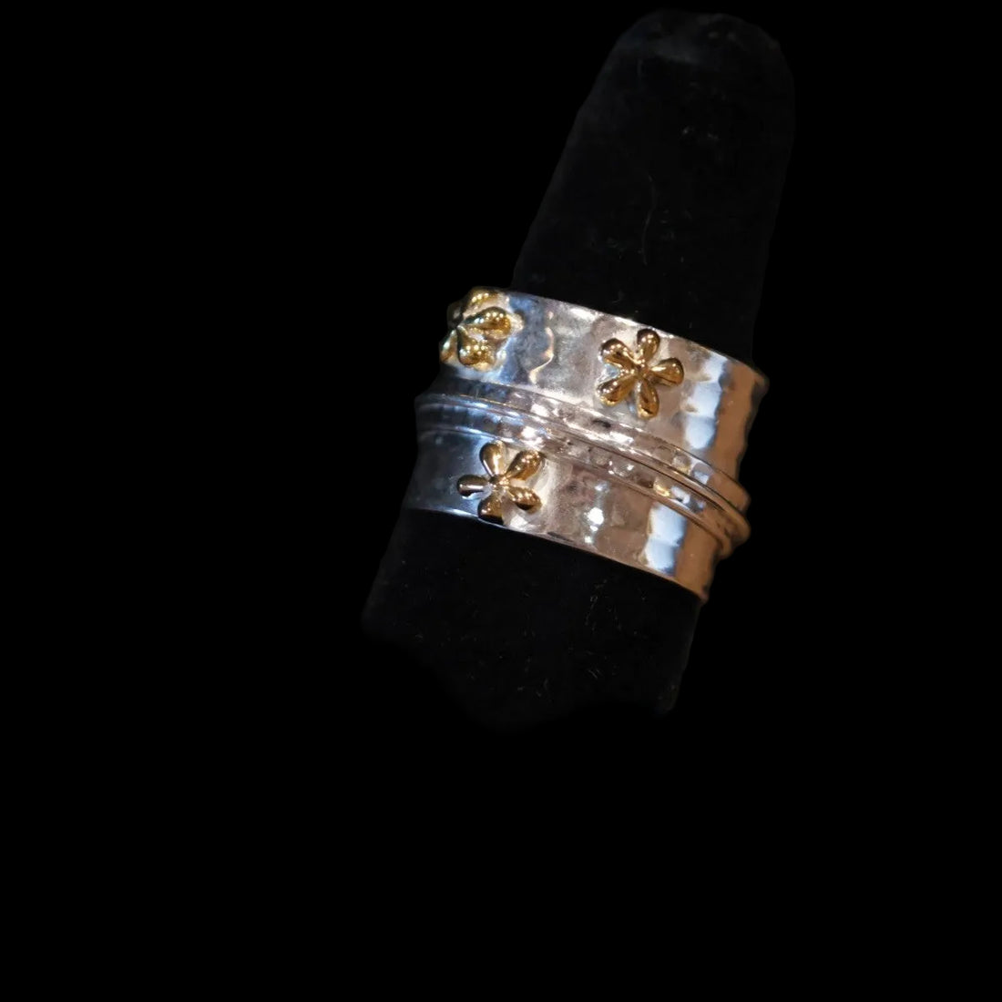 Ritual Broad Spinner Ring with Brass Flowers