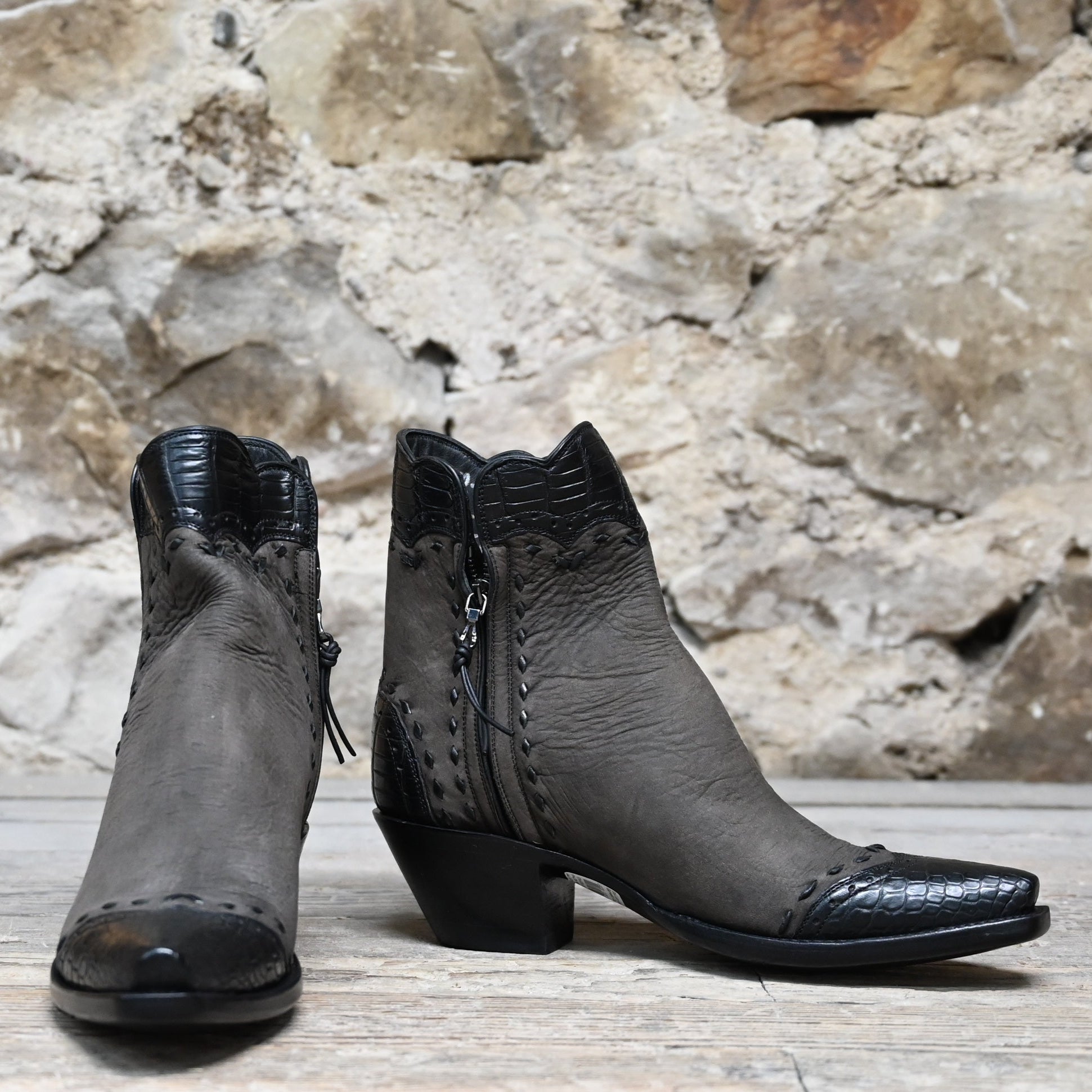 View of Stallion Ladies Zorro zip boot in espresso calf with black alligator wingtip and snip toe