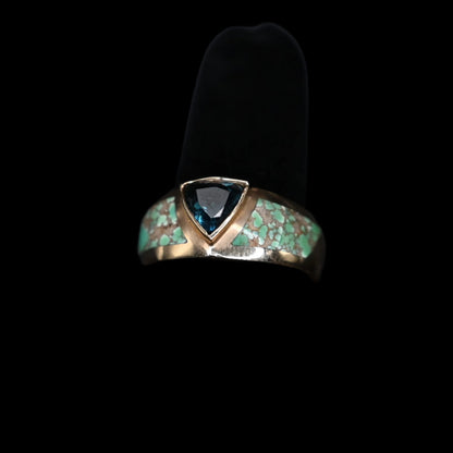 View of Sunwest Silver 14K Gold Carico Lake Turquoise Ring featuring a vibrant Carico Lake turquoise stone set in a 14K gold band