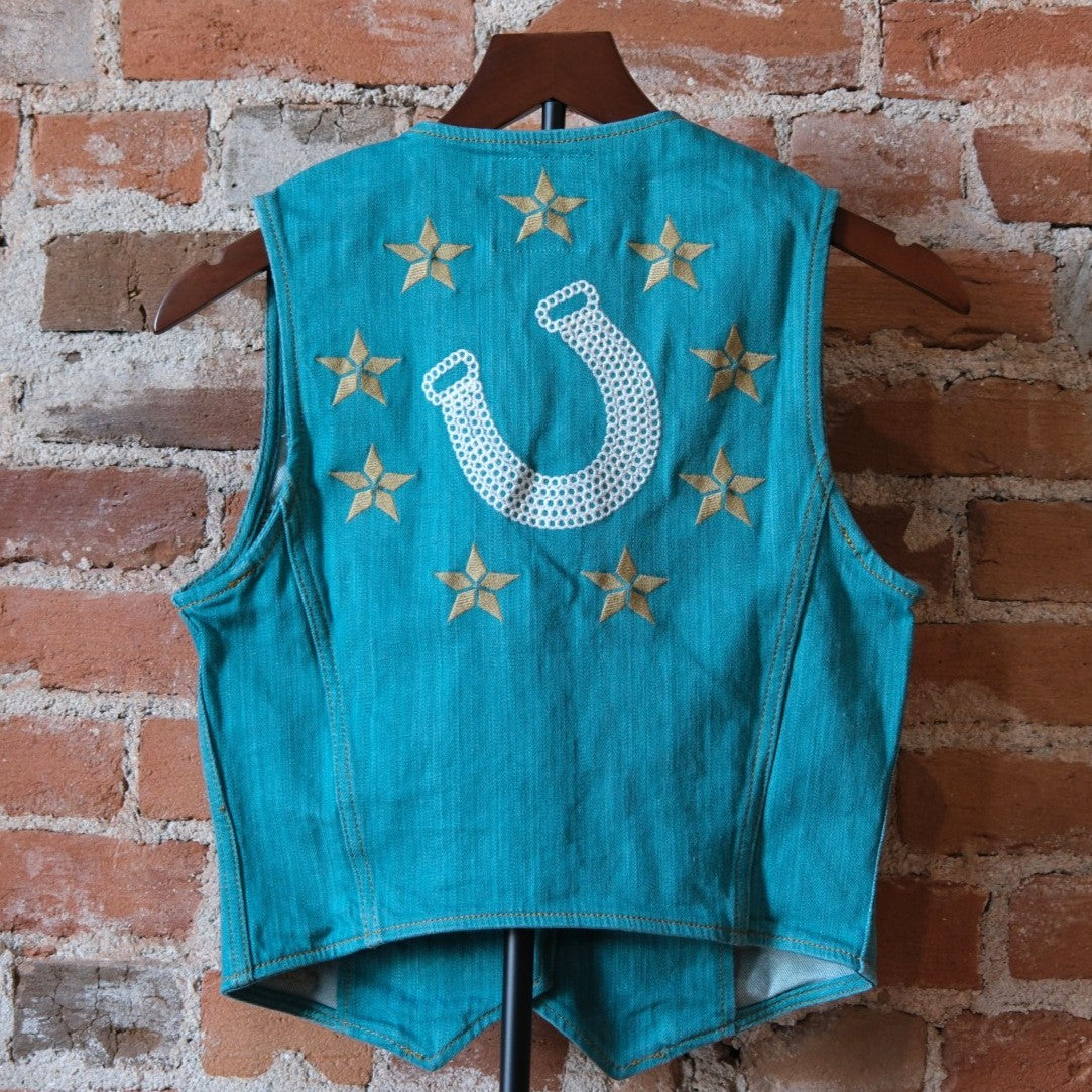 Wrangler x Lainey Wilson Turquoise Denim Vest in Turquoise