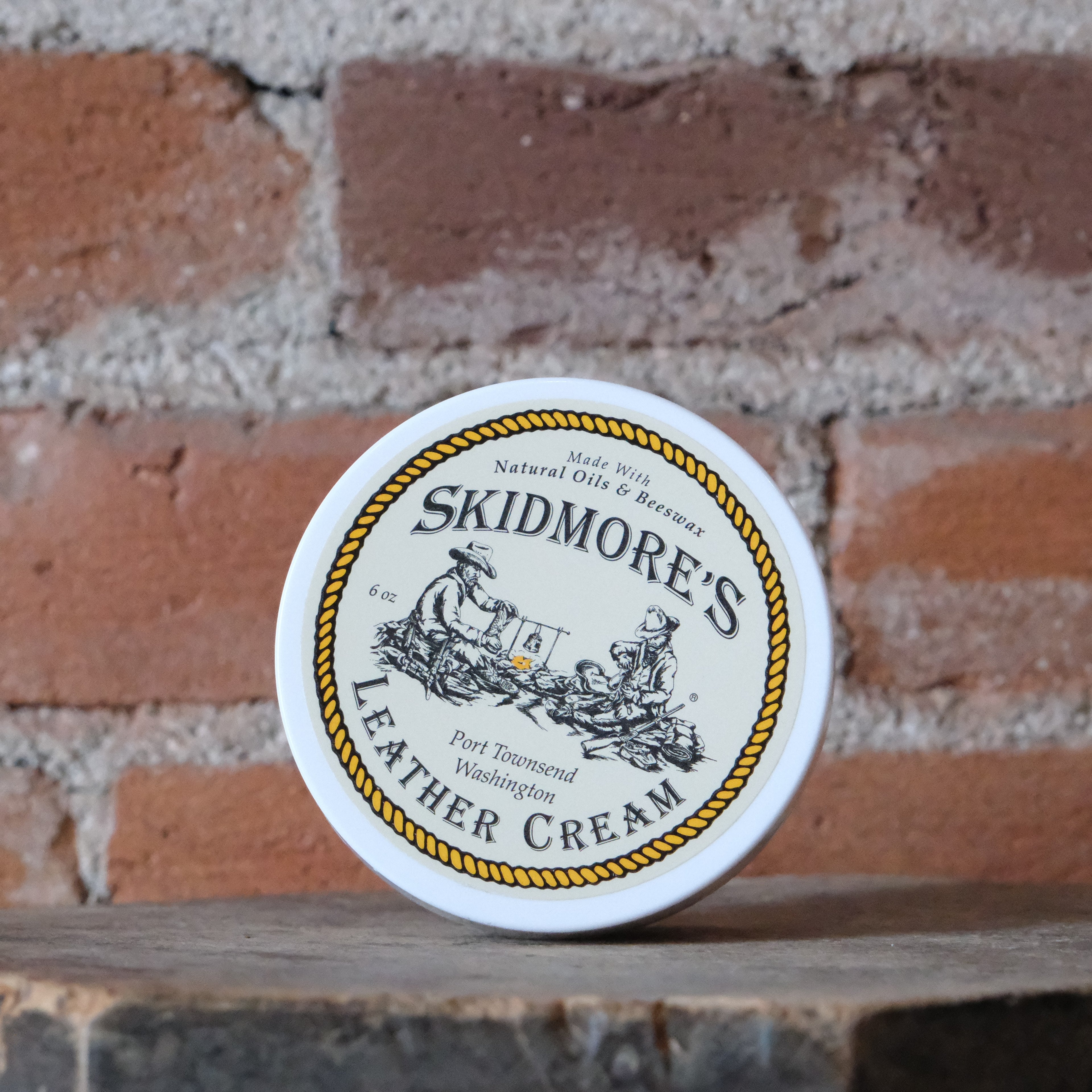 Skidmore’s Leather Cream 6 oz tin