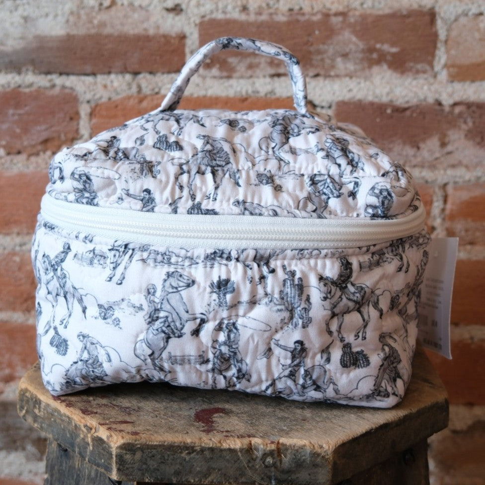 Ida Mae Home - Birdie Black Linen Quilted Travel Case