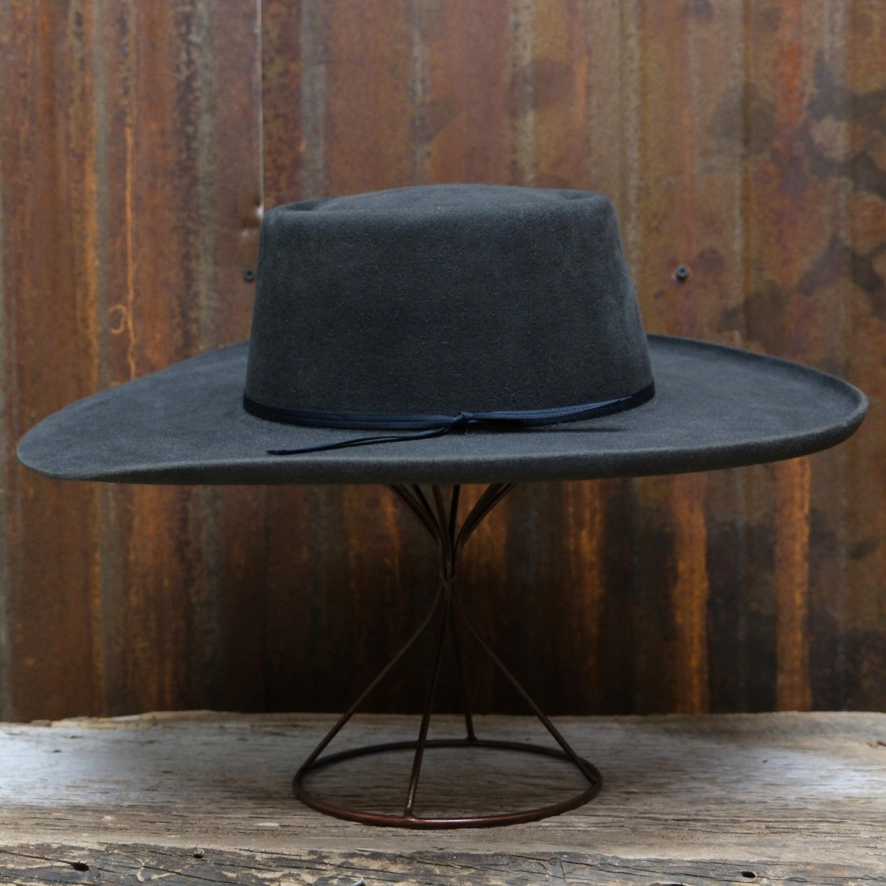 Cofer Hat Company Buckaroo 100% Beaver Winchester Felt in Dark Grey