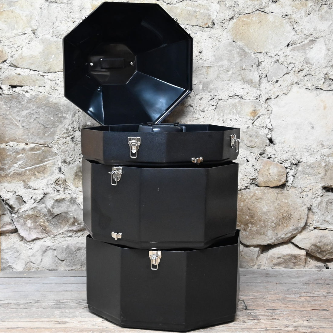 Hammer Large Western Hat Carrier - Black view of hat can