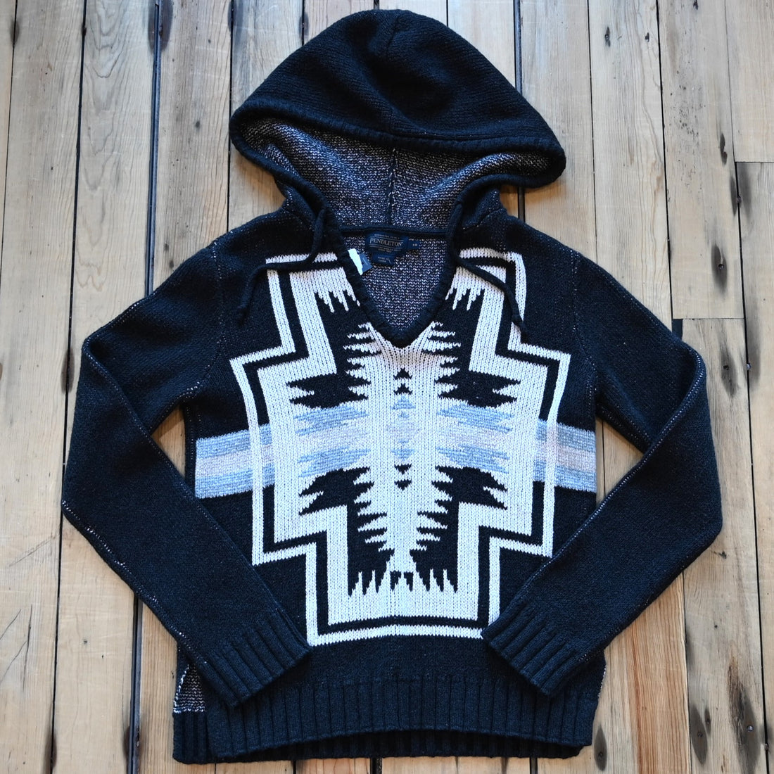 View of Pendleton ladies Harding cotton hoodie in Black Heather Multi with bold front pattern