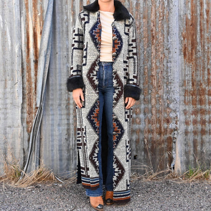 Double D Ranch Caspar Duster With Fur Collar